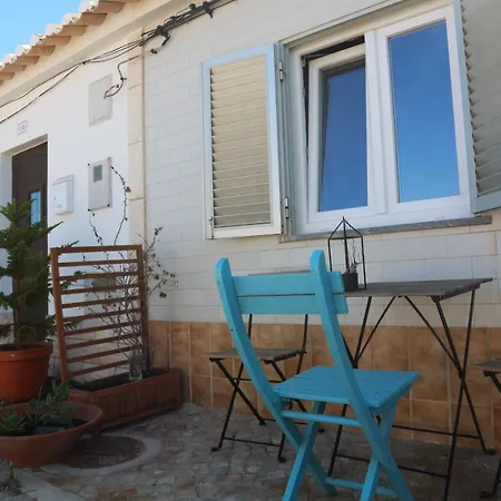 Toca Da Raposa Raposeira (Faro)