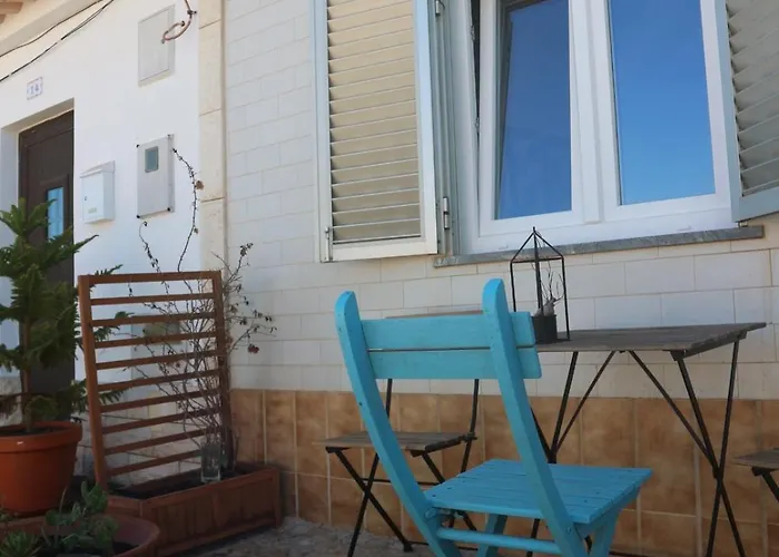 Toca Da Raposa Raposeira (Faro)